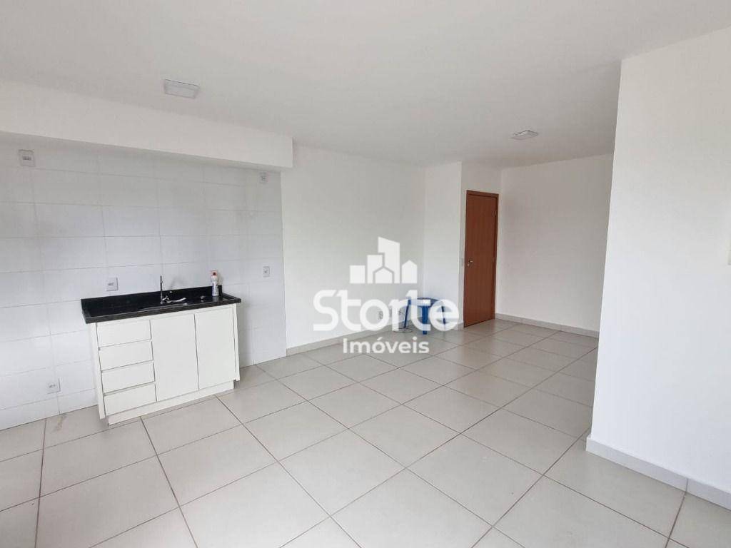 Apartamento para alugar com 2 quartos, 56m² - Foto 2