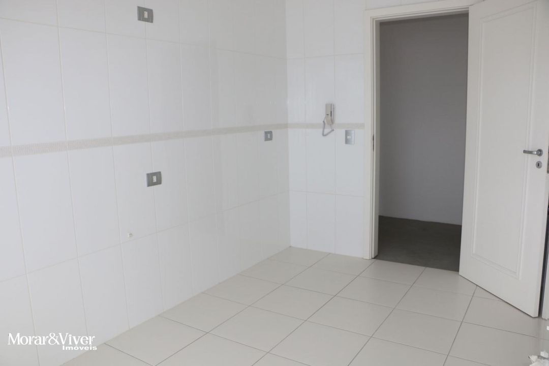 Apartamento à venda com 3 quartos, 98m² - Foto 10