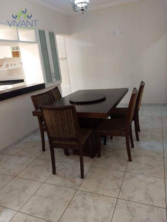 Sobrado à venda e aluguel com 3 quartos, 307m² - Foto 12