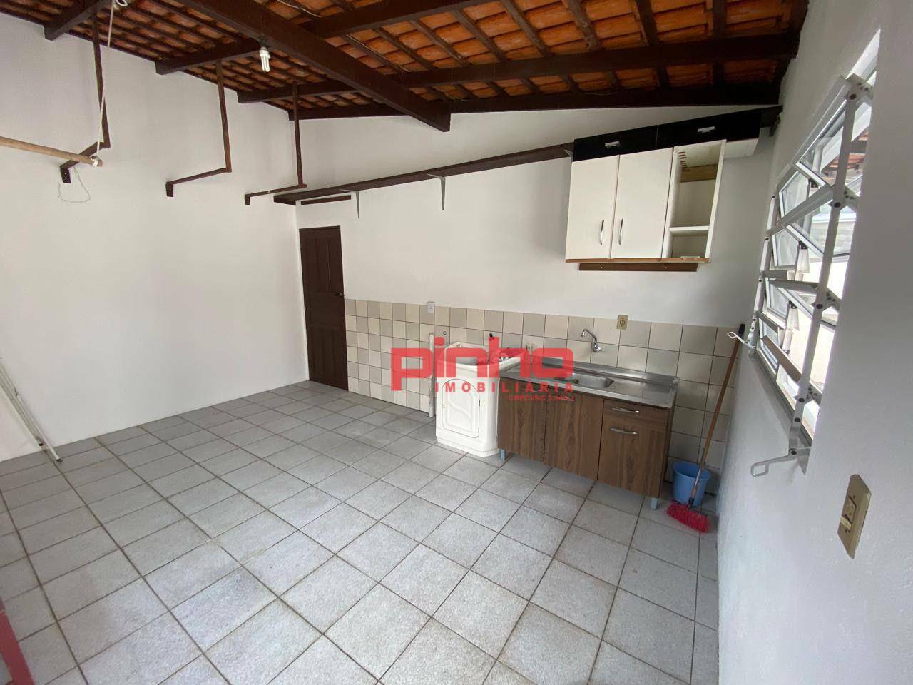 Casa para alugar com 3 quartos, 150m² - Foto 10