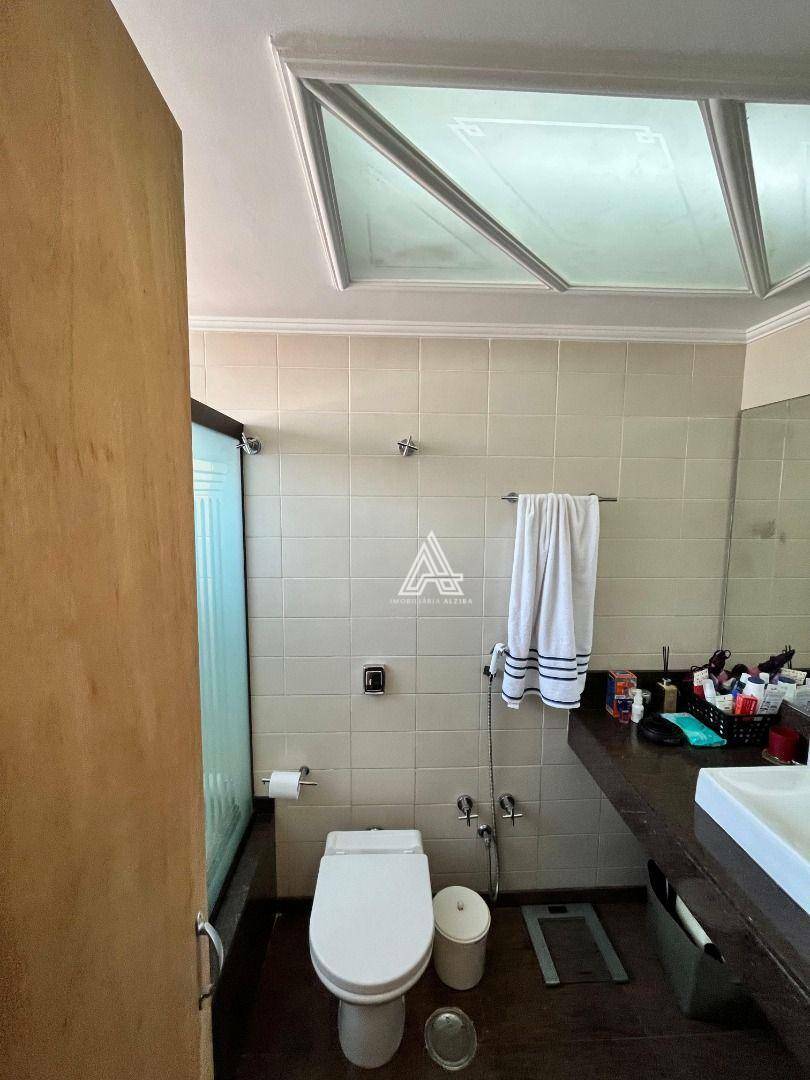 Apartamento à venda com 3 quartos, 157m² - Foto 20