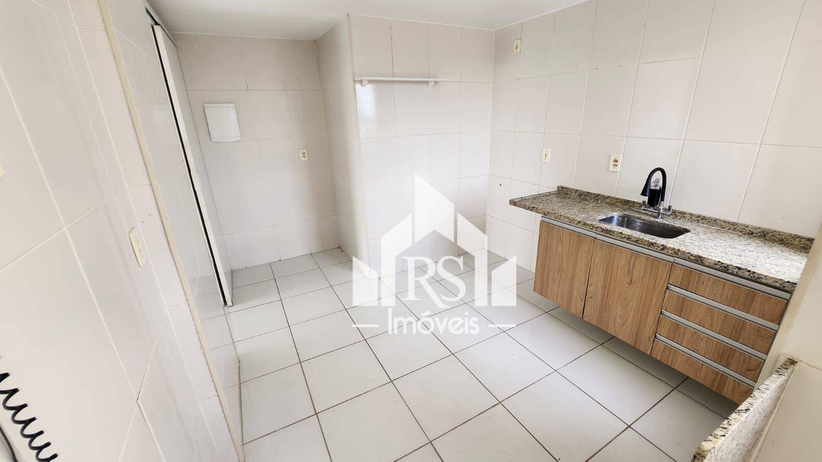 Apartamento à venda com 2 quartos, 62m² - Foto 1