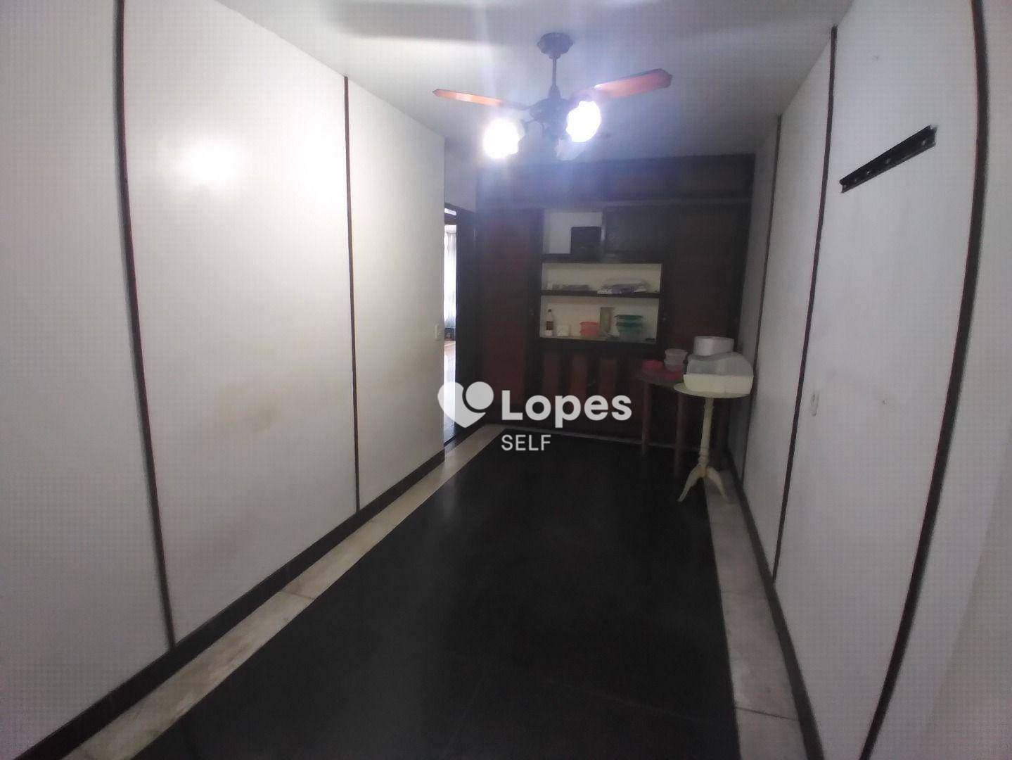 Apartamento à venda com 4 quartos, 250m² - Foto 12