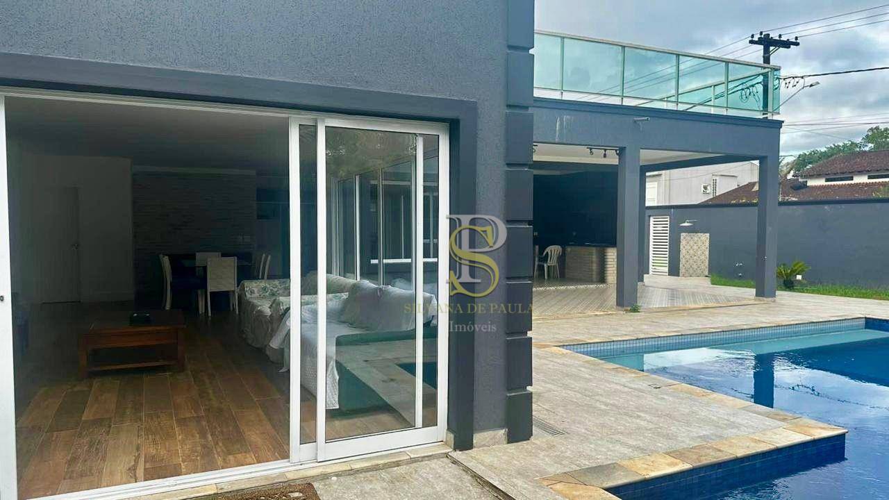 Casa à venda com 4 quartos, 370m² - Foto 4