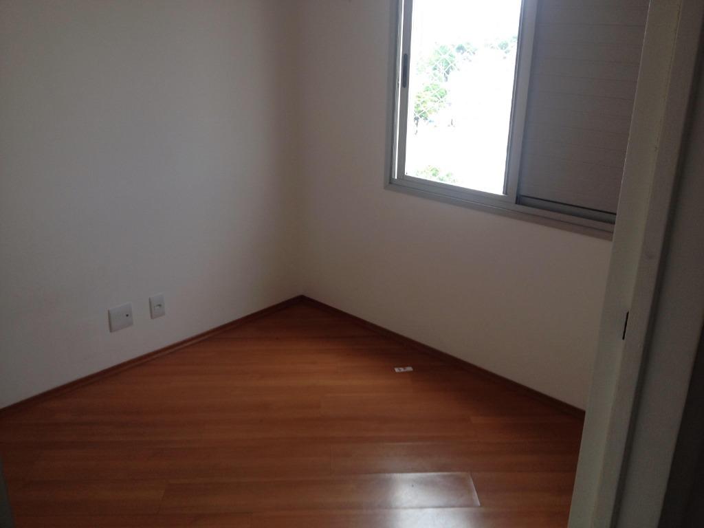 Apartamento à venda com 2 quartos, 56m² - Foto 11