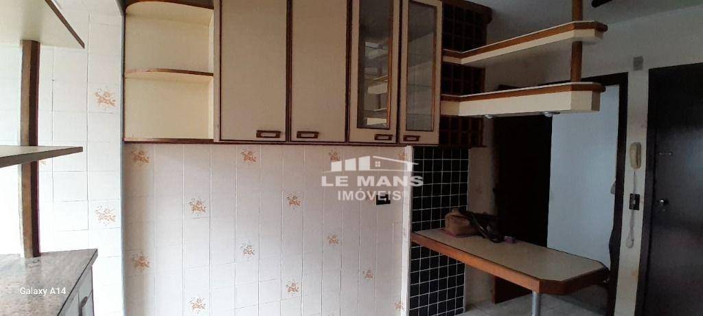 Apartamento à venda com 3 quartos, 86m² - Foto 7