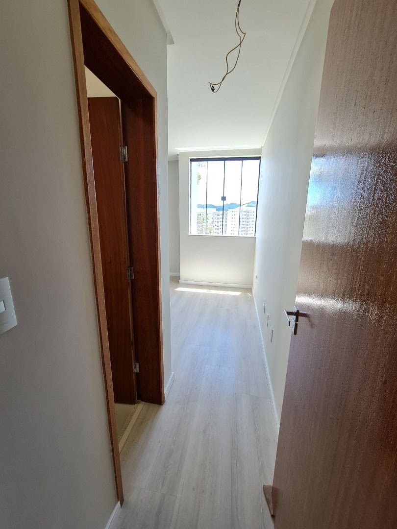 Apartamento à venda com 3 quartos, 104m² - Foto 33