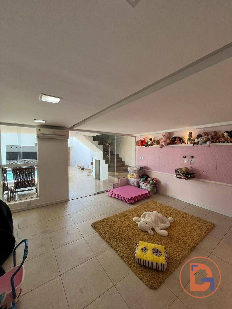 Casa à venda e aluguel com 6 quartos, 216m² - Foto 55