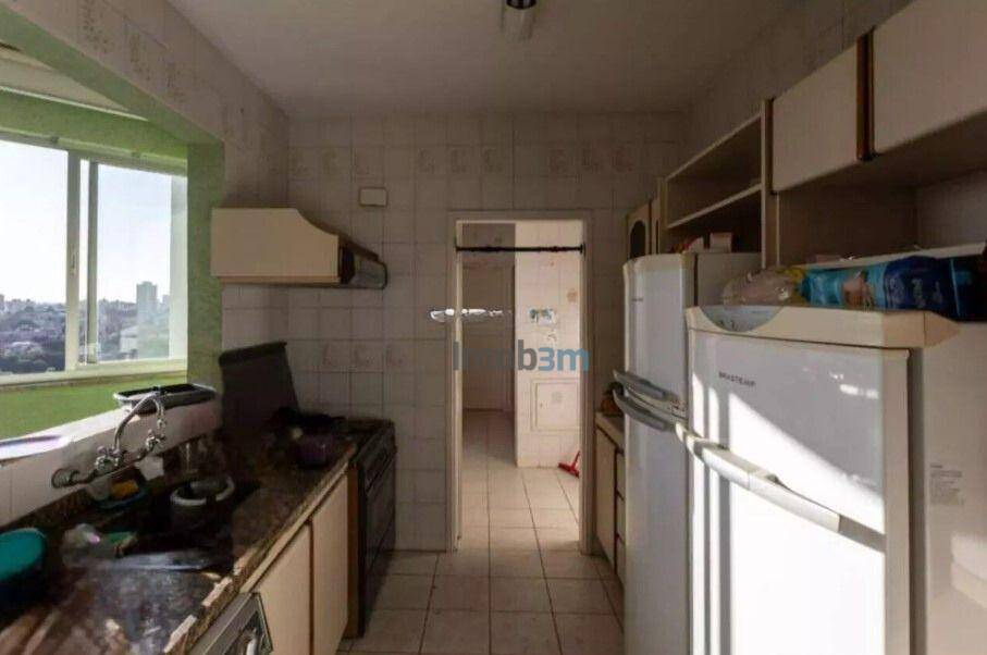 Apartamento à venda com 3 quartos, 111m² - Foto 5