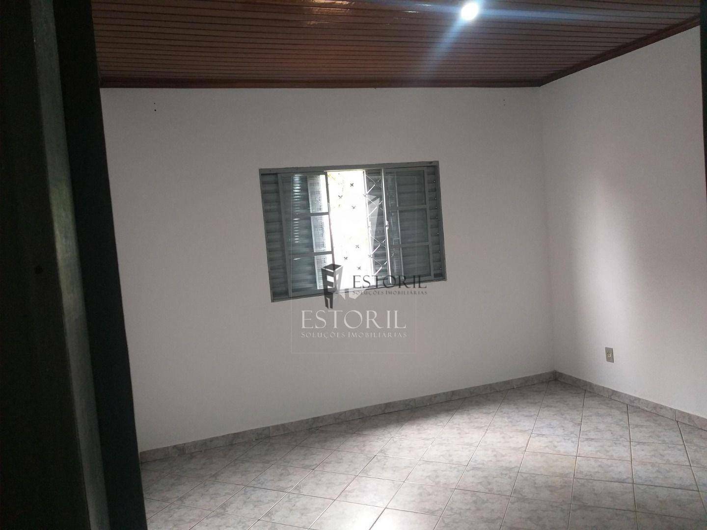 Casa à venda com 2 quartos, 79m² - Foto 12