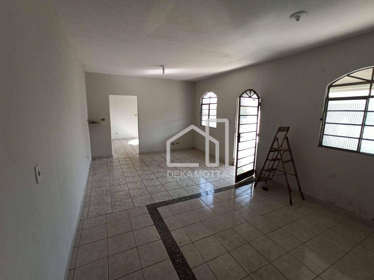 Casa à venda com 1 quarto, 360m² - Foto 12