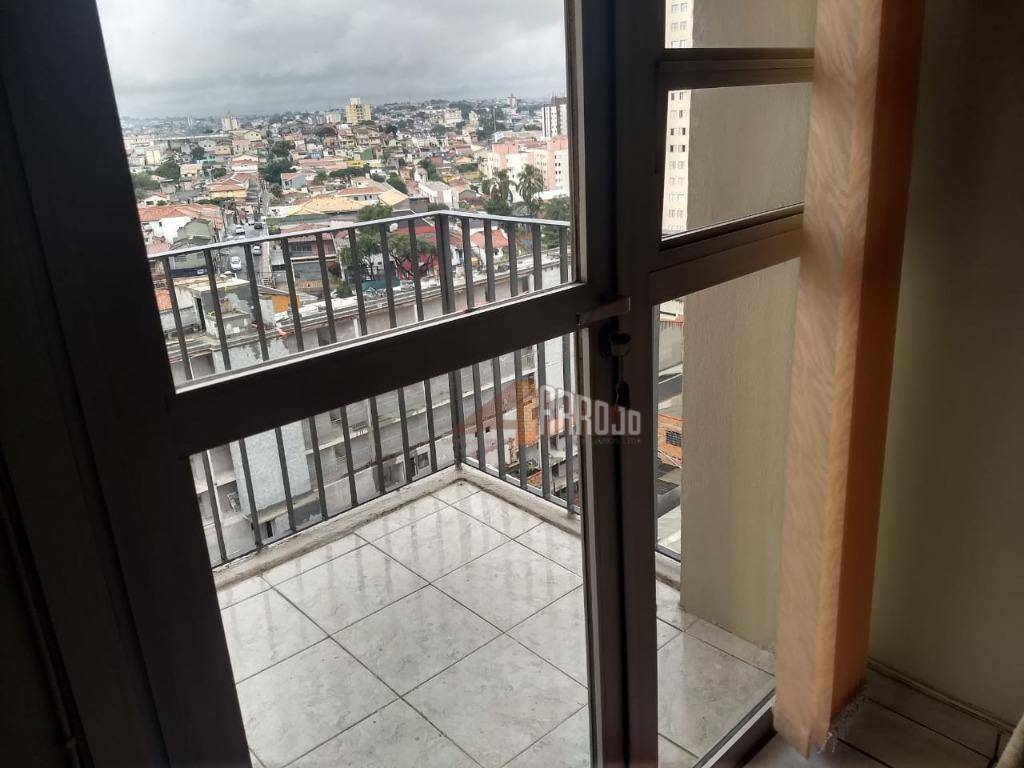 Apartamento à venda com 2 quartos, 65m² - Foto 3