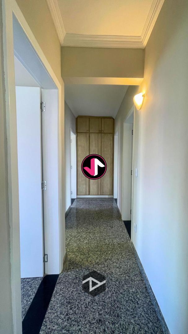 Apartamento à venda com 4 quartos, 186m² - Foto 8