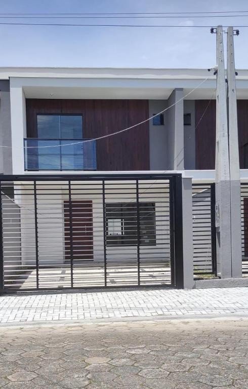 Sobrado à venda com 3 quartos, 90m² - Foto 1