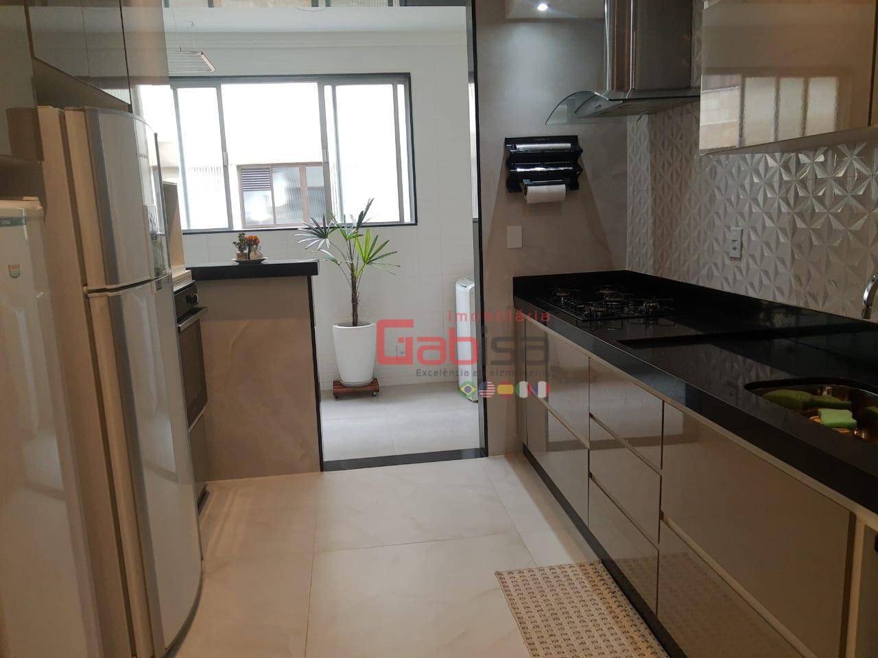 Apartamento à venda com 3 quartos, 170m² - Foto 19