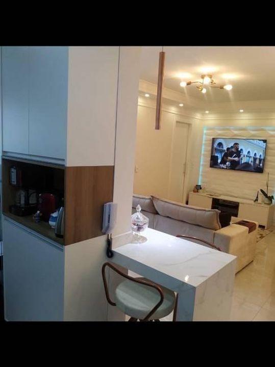 Apartamento à venda com 2 quartos, 60m² - Foto 1