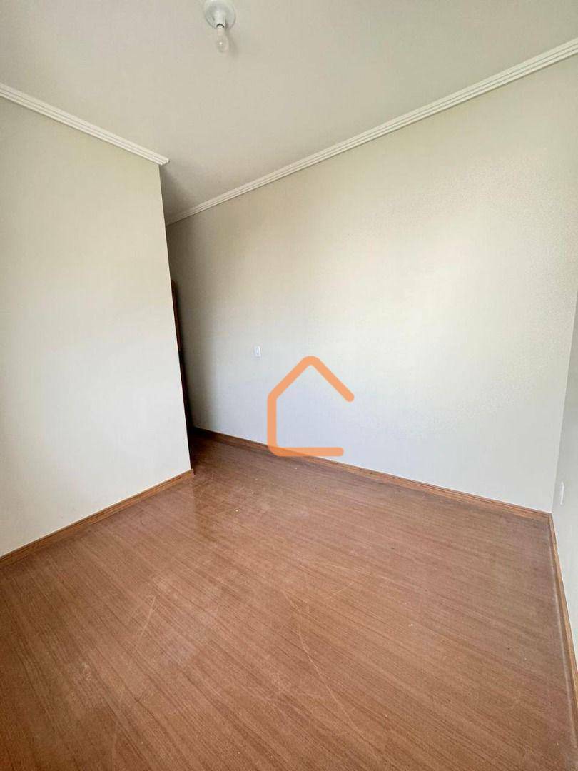 Apartamento à venda com 2 quartos, 75m² - Foto 10