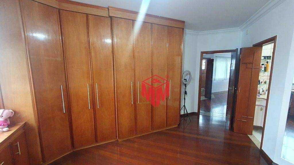 Sobrado à venda com 4 quartos, 650m² - Foto 36