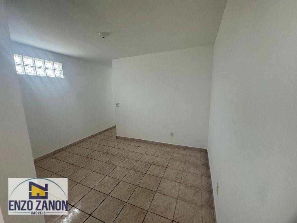 Apartamento para alugar com 2 quartos, 70m² - Foto 18