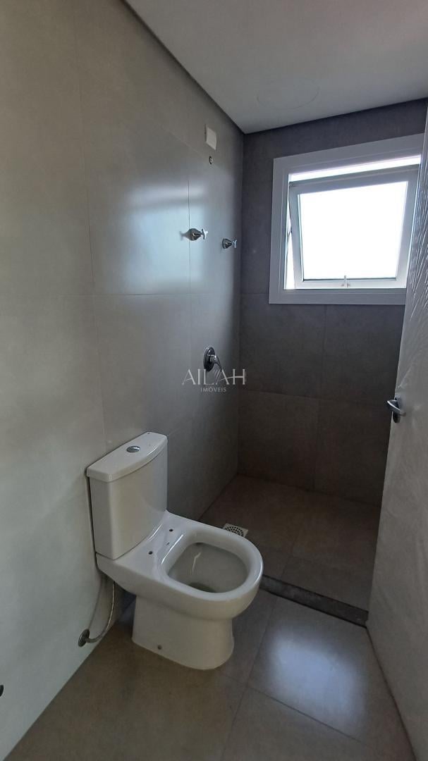 Apartamento à venda com 3 quartos, 123m² - Foto 6