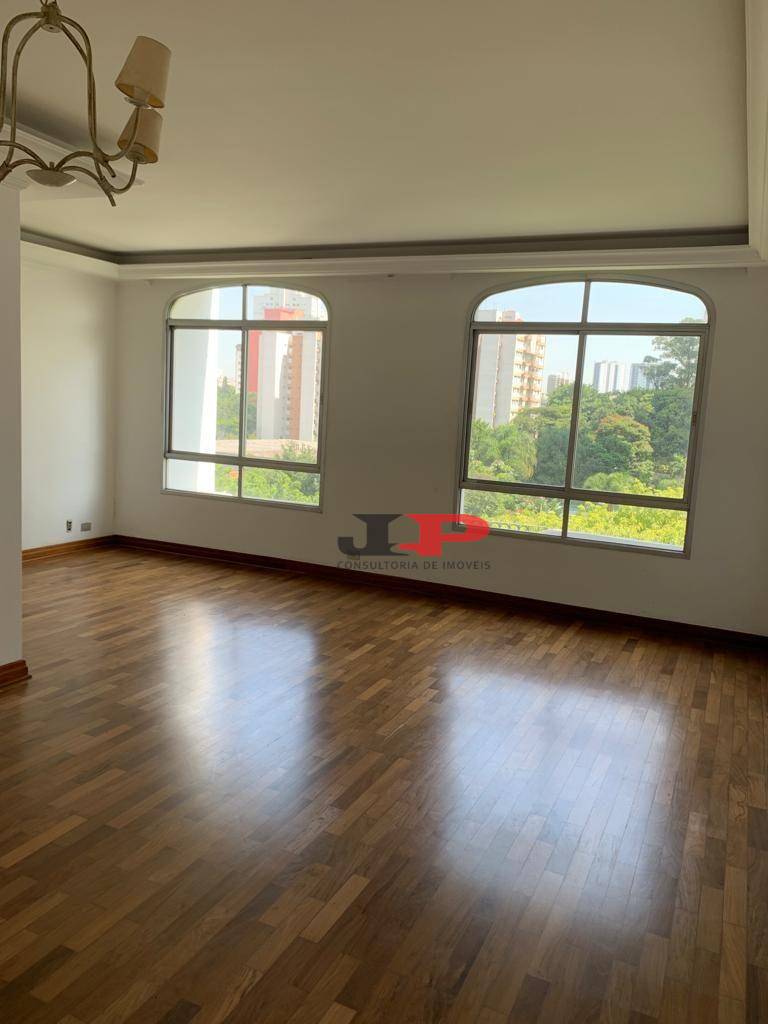 Apartamento para alugar com 3 quartos, 123m² - Foto 23