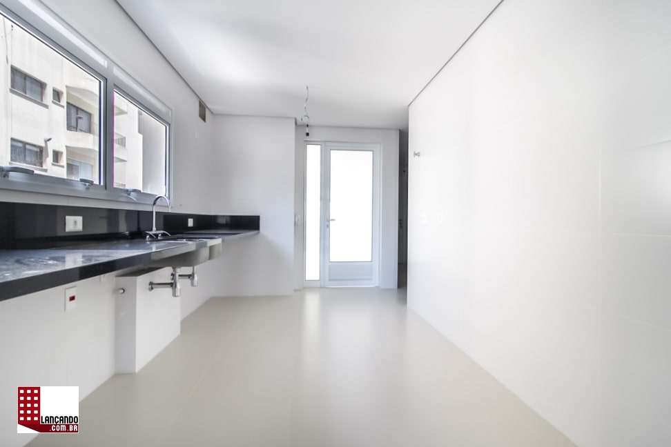 Apartamento à venda com 4 quartos, 278m² - Foto 9