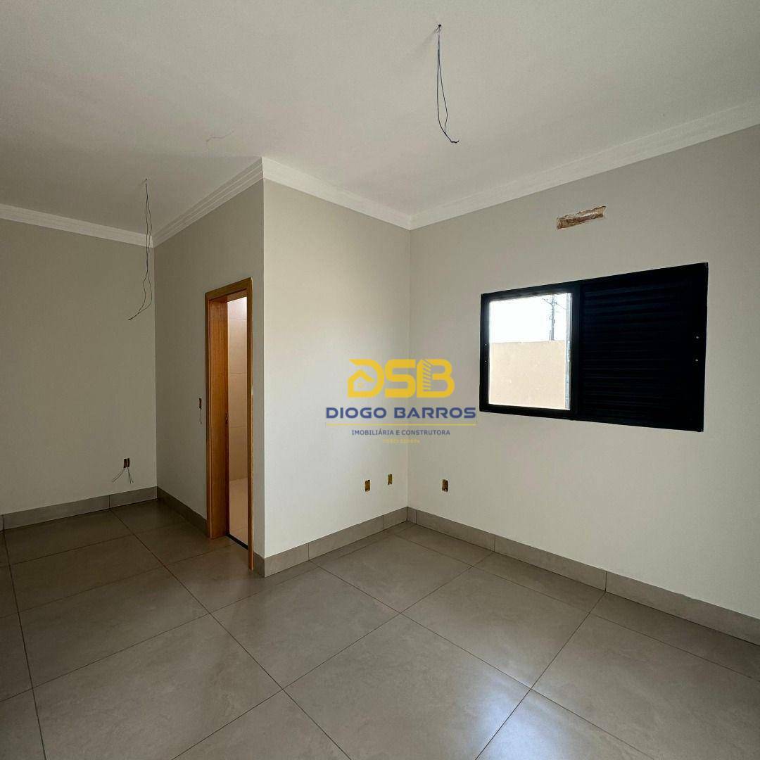 Casa à venda com 3 quartos, 161m² - Foto 13