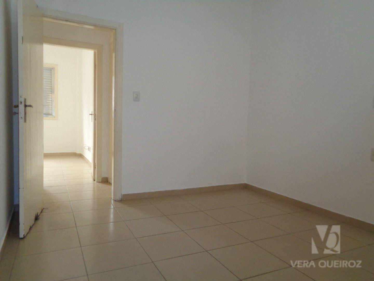 Apartamento para alugar com 3 quartos, 80m² - Foto 15