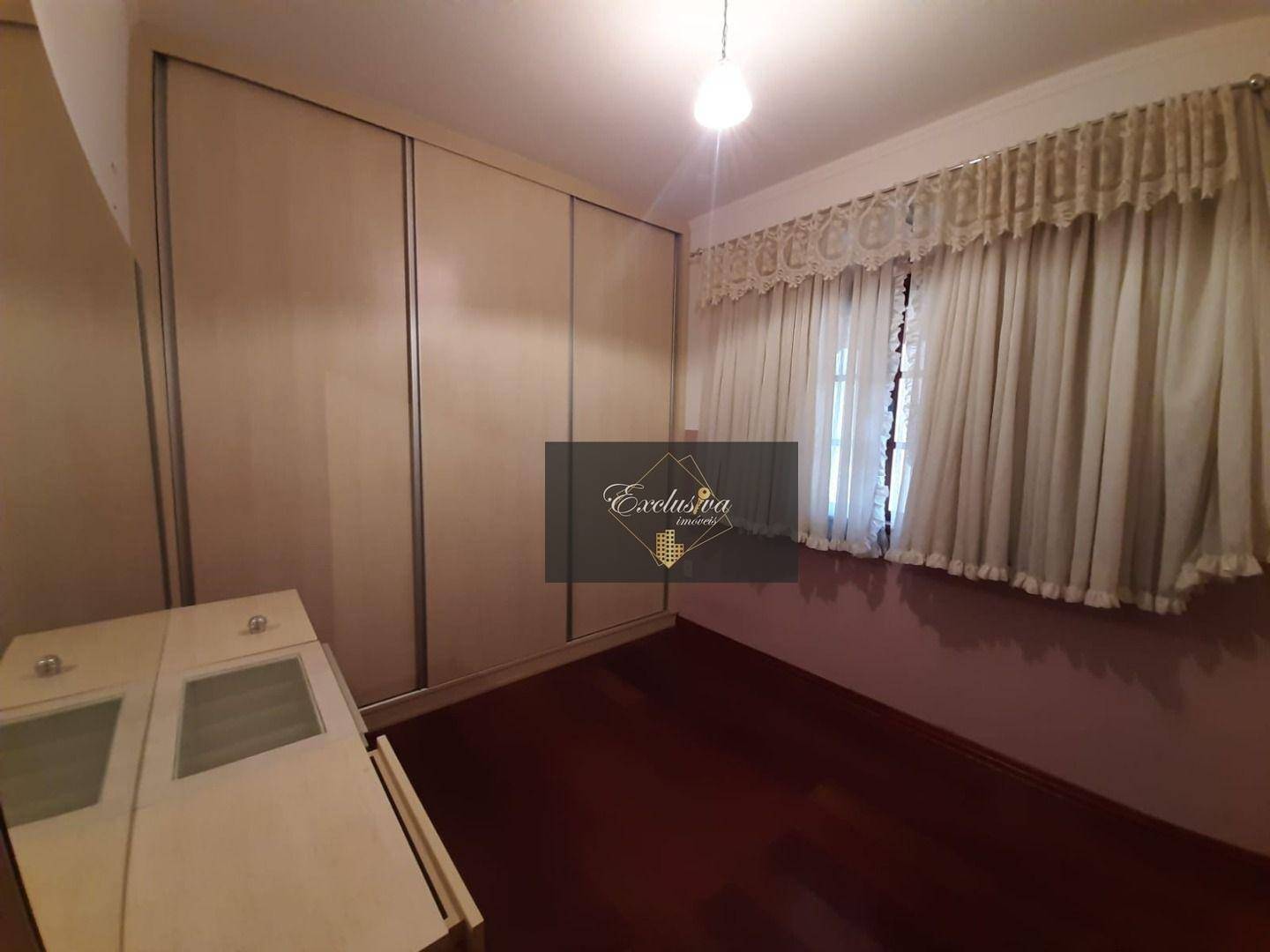 Casa, 3 quartos, 244 m² - Foto 16