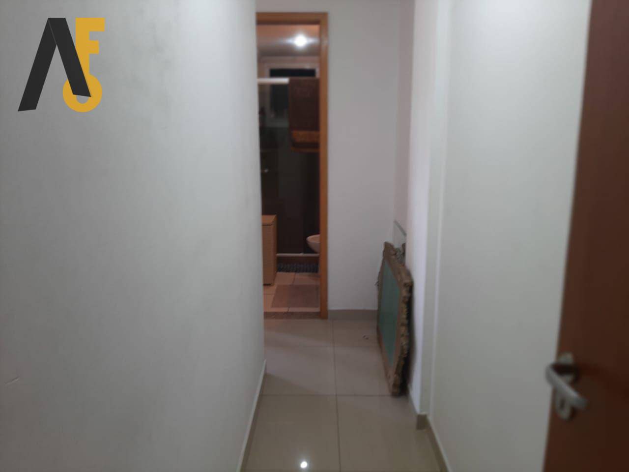 Apartamento à venda com 2 quartos, 67m² - Foto 10