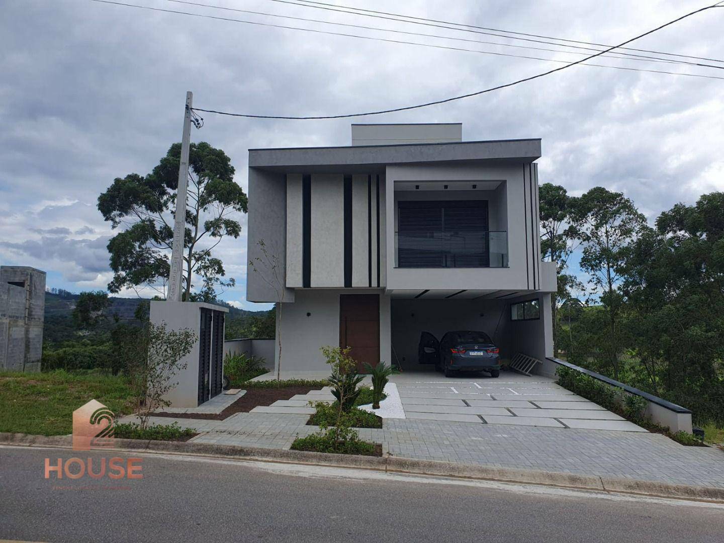 Casa de Condomínio à venda com 3 quartos, 332m² - Foto 3