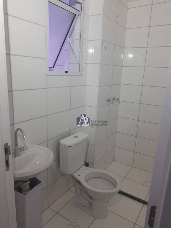 Apartamento à venda com 2 quartos, 45m² - Foto 10