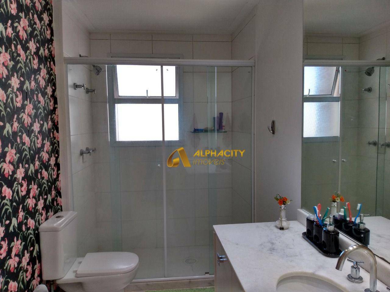 Apartamento à venda com 3 quartos, 196m² - Foto 33