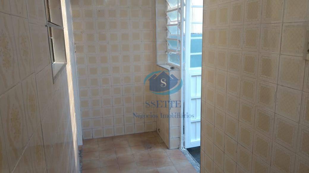 Apartamento à venda com 2 quartos, 65m² - Foto 7