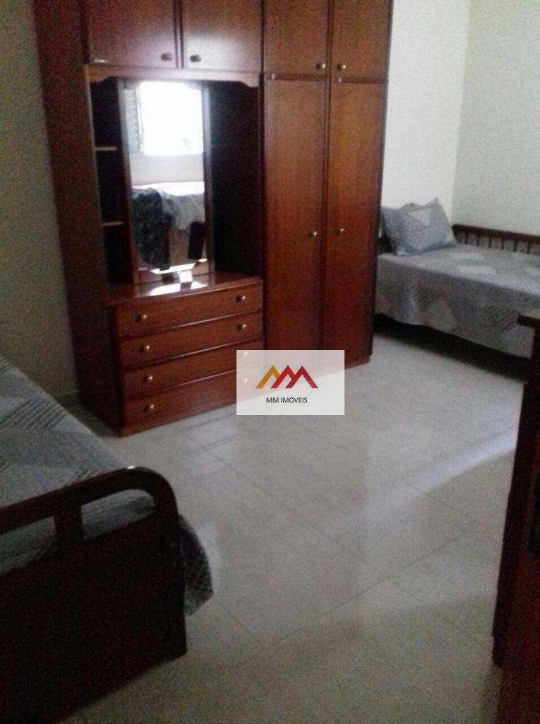 Casa à venda com 3 quartos, 198m² - Foto 5