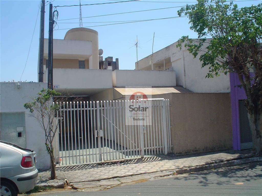 Casa à venda com 3 quartos, 300m² - Foto 35