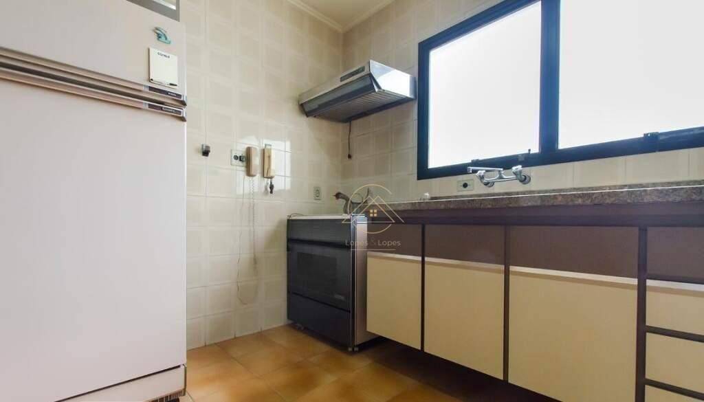 Apartamento à venda com 4 quartos, 140m² - Foto 6