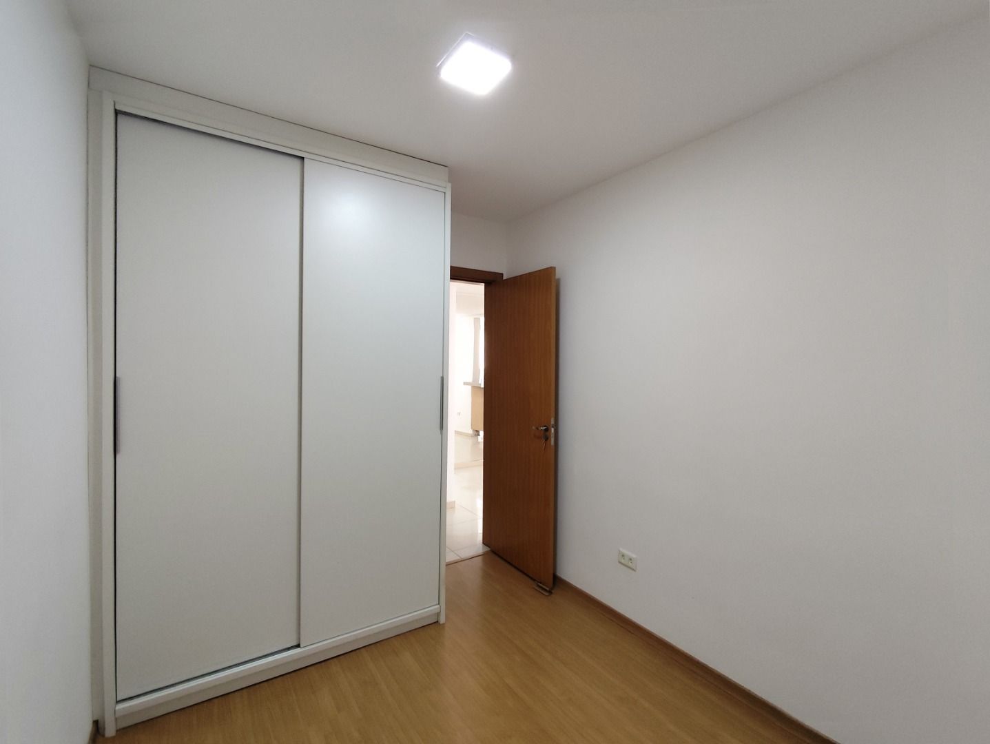 Apartamento para alugar com 2 quartos, 47m² - Foto 10