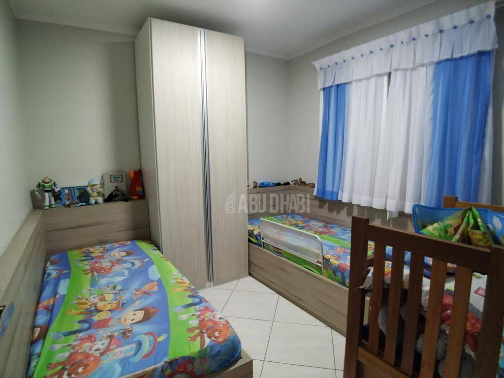 Apartamento à venda com 3 quartos, 116m² - Foto 9