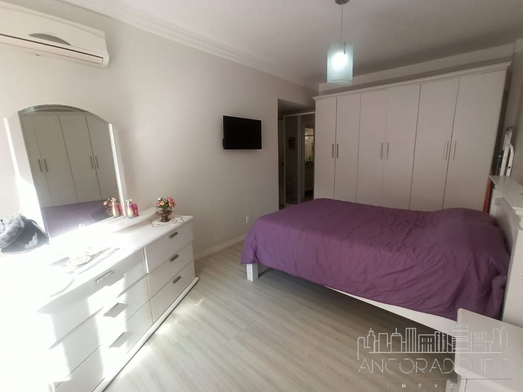 Apartamento à venda com 3 quartos, 130m² - Foto 22