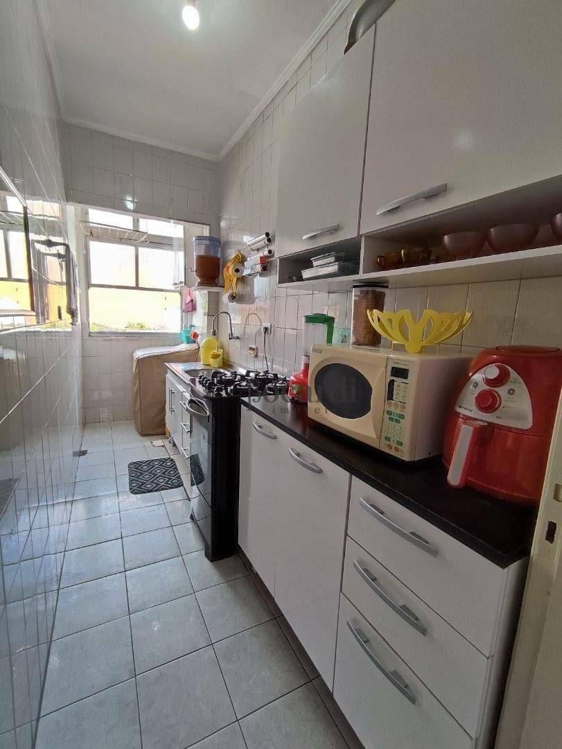 Apartamento à venda com 1 quarto, 50m² - Foto 5