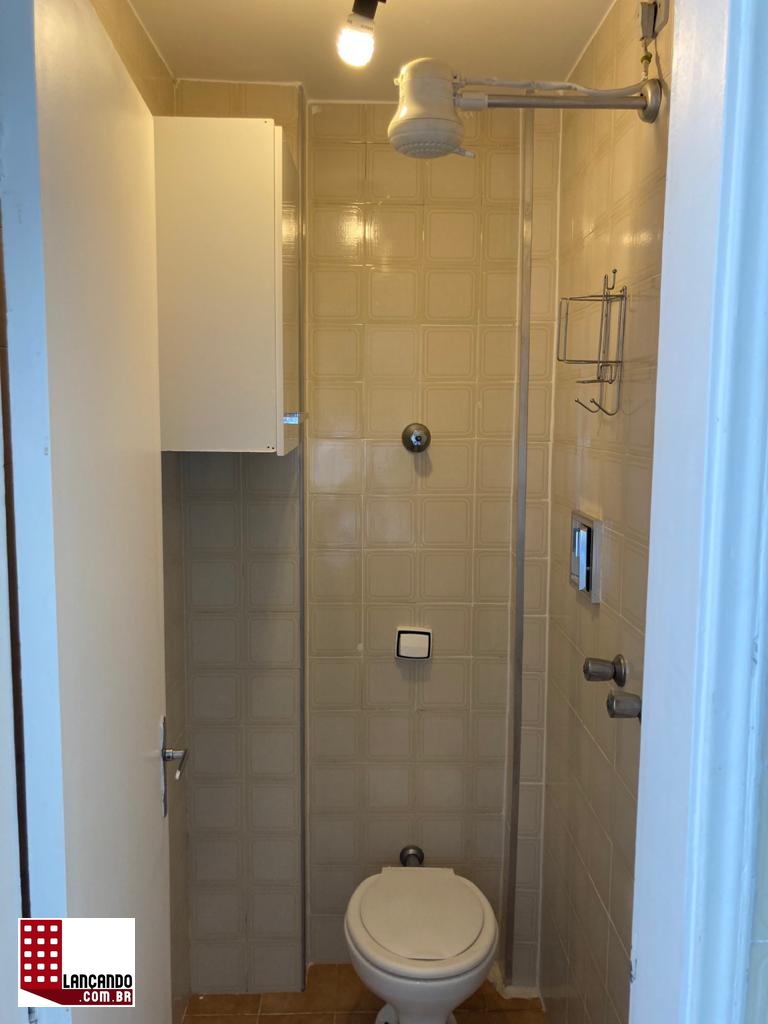 Apartamento à venda com 2 quartos, 78m² - Foto 3