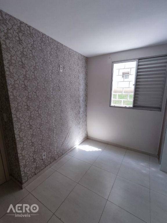 Apartamento à venda com 2 quartos, 49m² - Foto 15