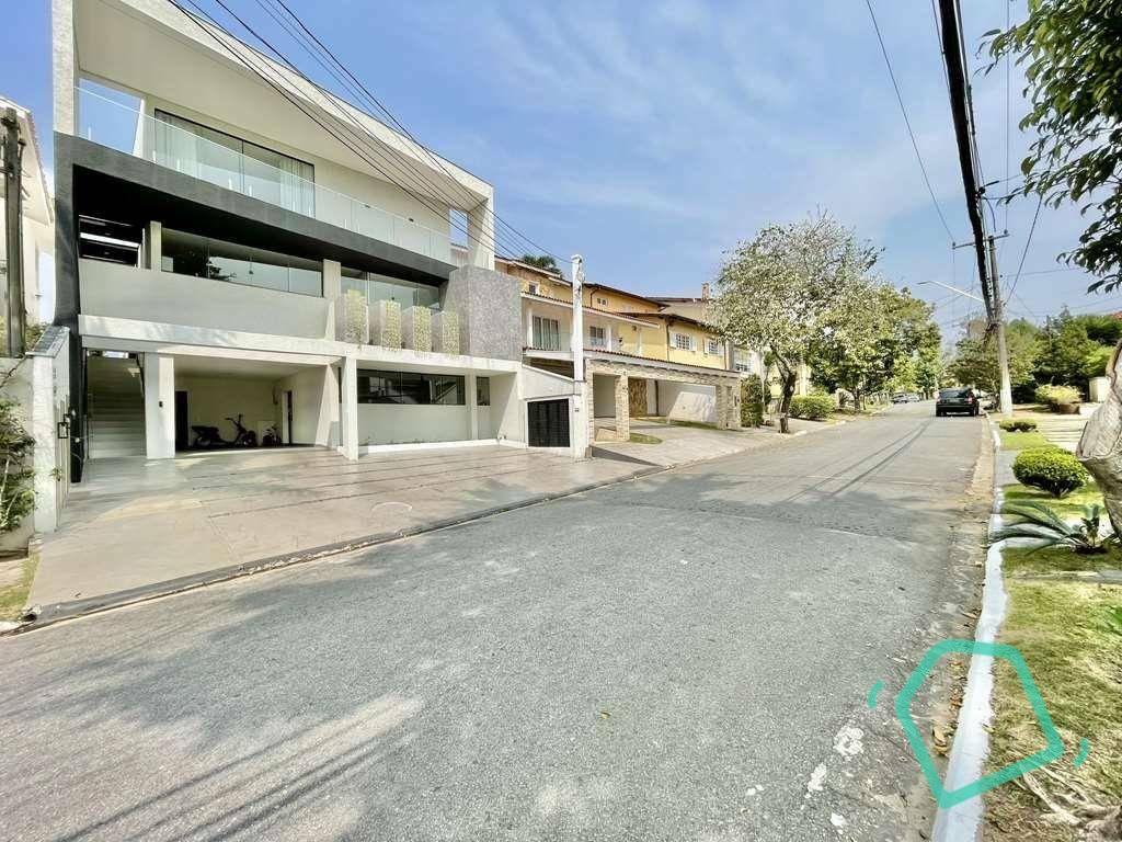 Casa de Condomínio à venda com 6 quartos, 578m² - Foto 41