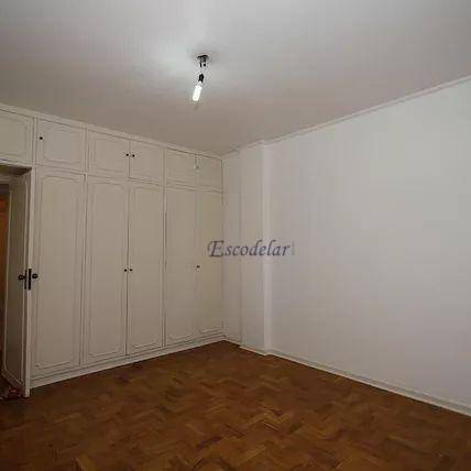 Apartamento à venda com 3 quartos, 140m² - Foto 26