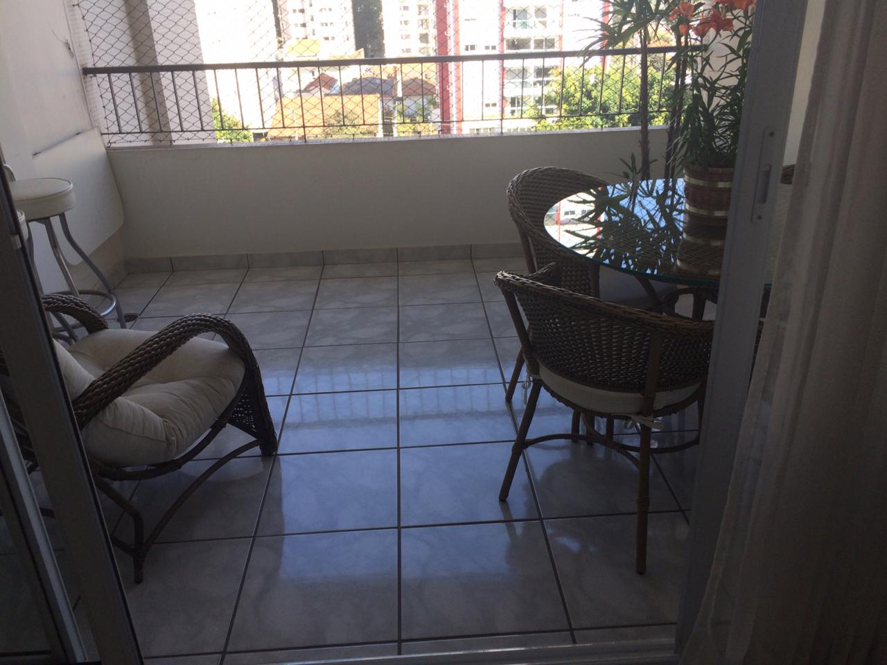 Apartamento à venda com 3 quartos, 105m² - Foto 4