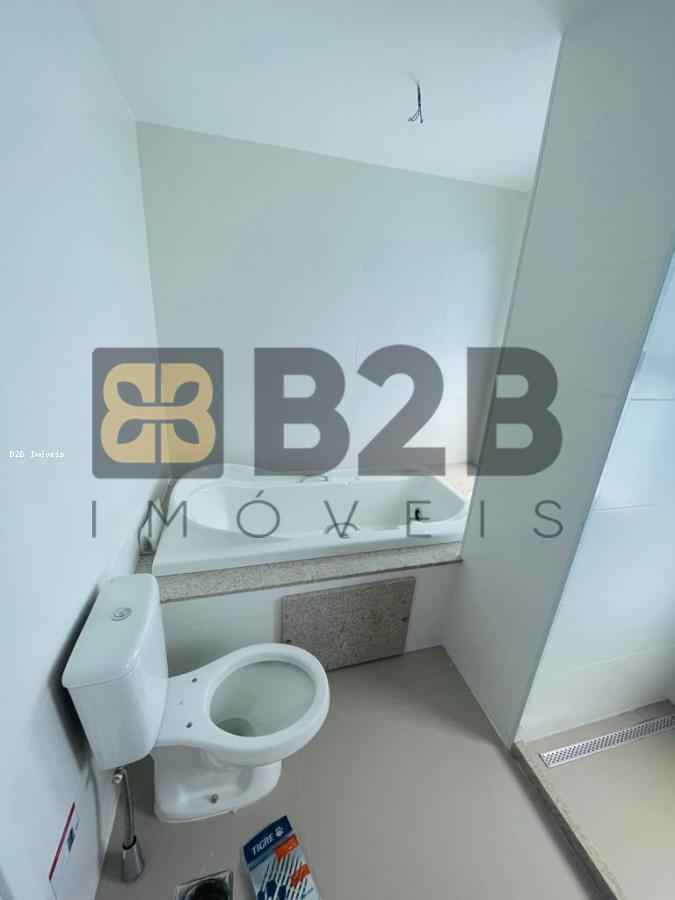 Apartamento à venda com 3 quartos, 159m² - Foto 12