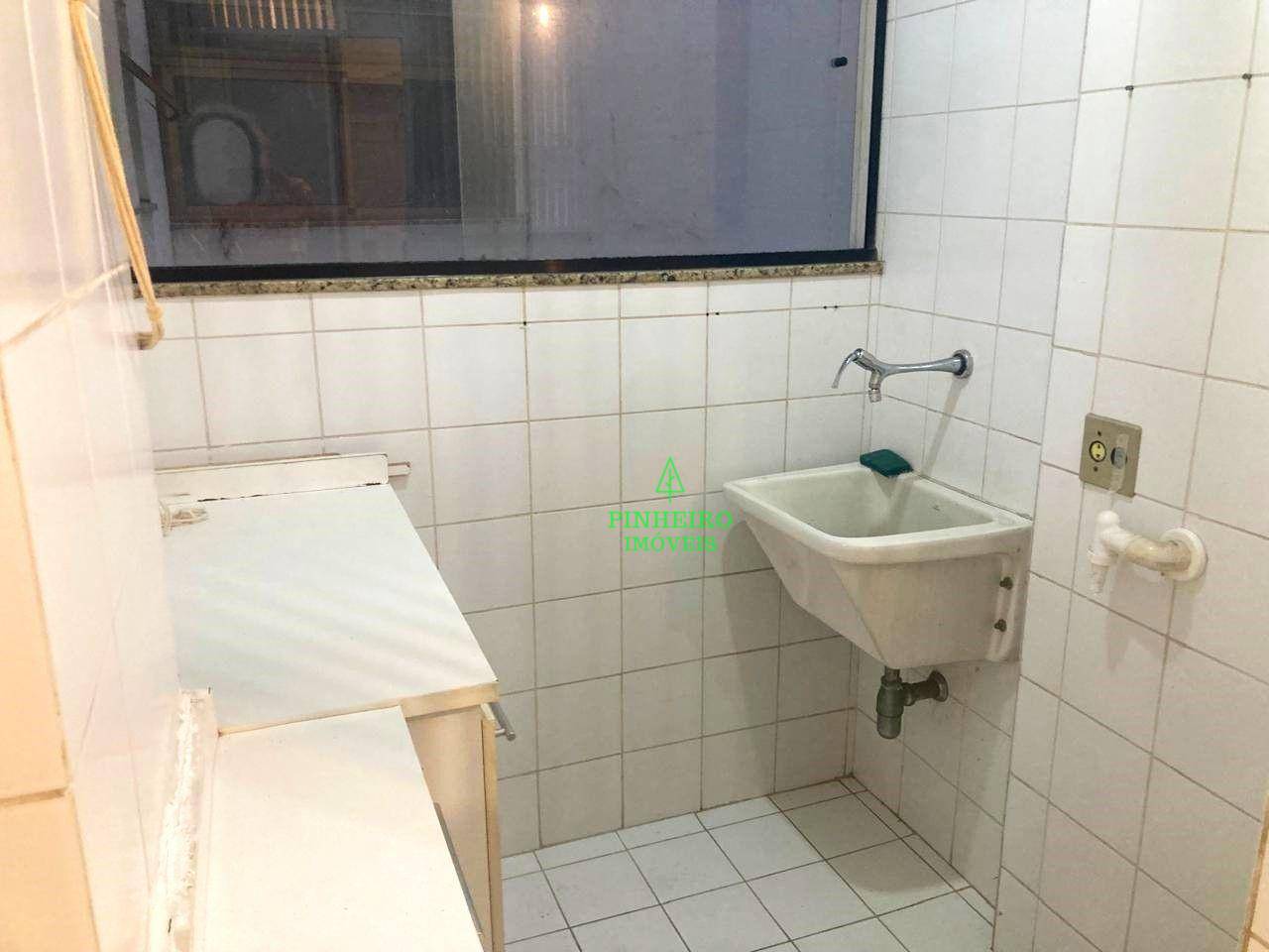 Apartamento à venda com 2 quartos, 63m² - Foto 18