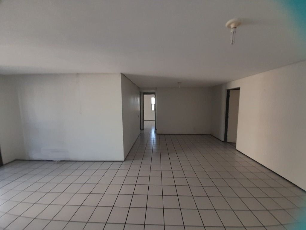 Apartamento à venda com 3 quartos, 150m² - Foto 15