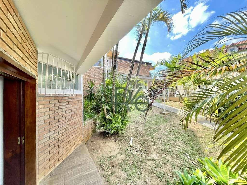 Casa de Condomínio à venda com 4 quartos, 615m² - Foto 39